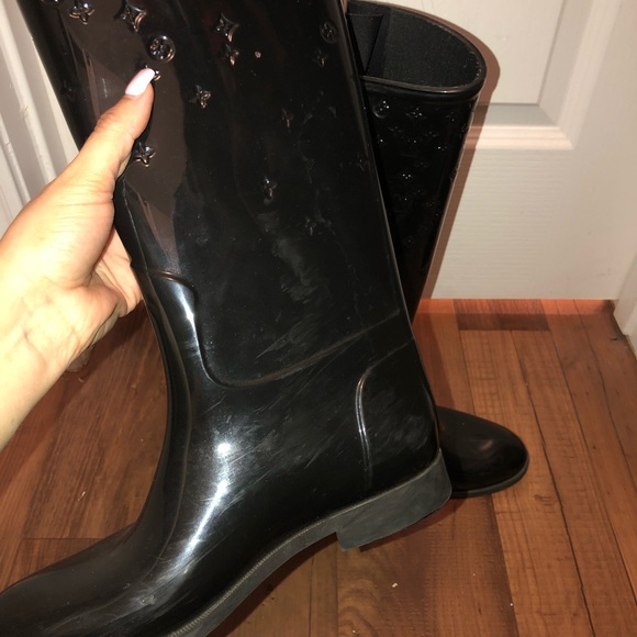 Louis Vuitton rain boots - Picture 4 of 8
